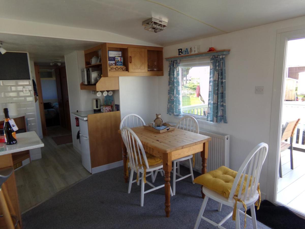 Happydaze Caravan Bacton (Norfolk) Exterior foto