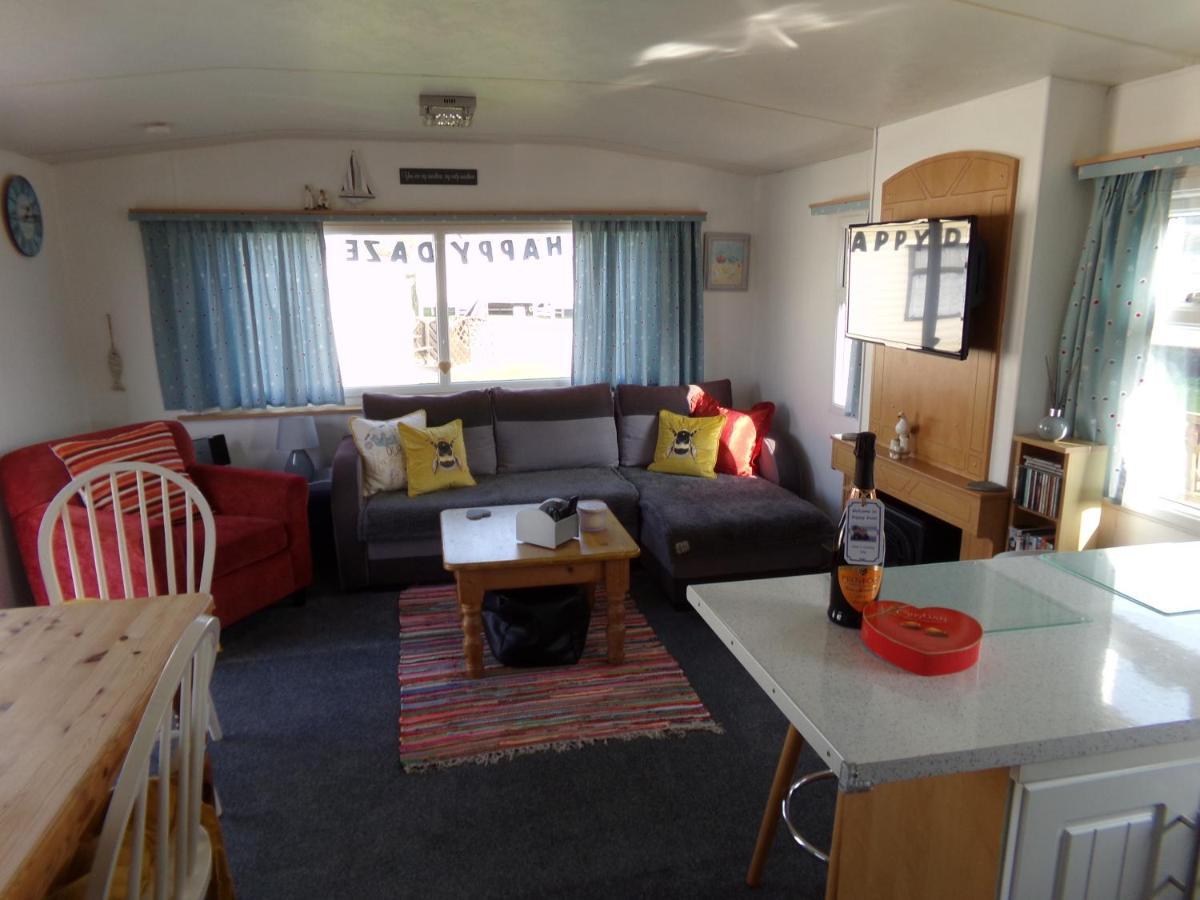 Happydaze Caravan Bacton (Norfolk) Exterior foto